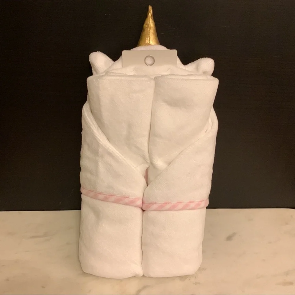 Cloud Island Unicorn Hooded Bath Towel